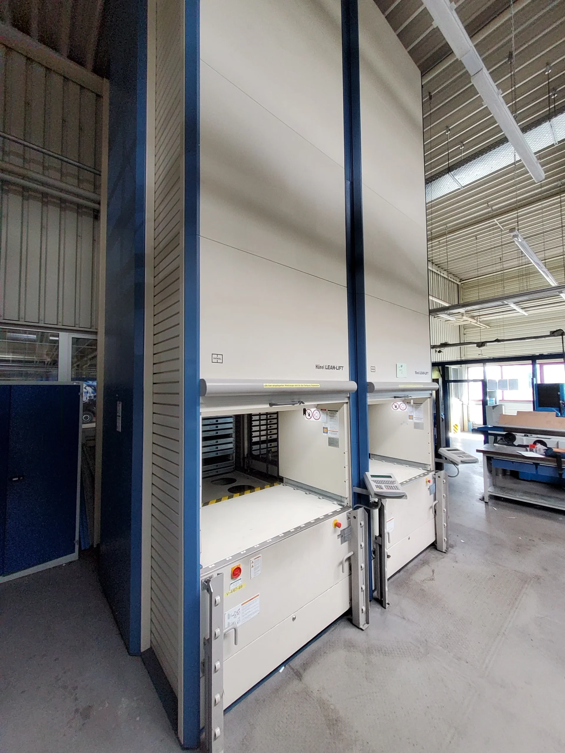 Hänel Lean Lift Gerätefront links